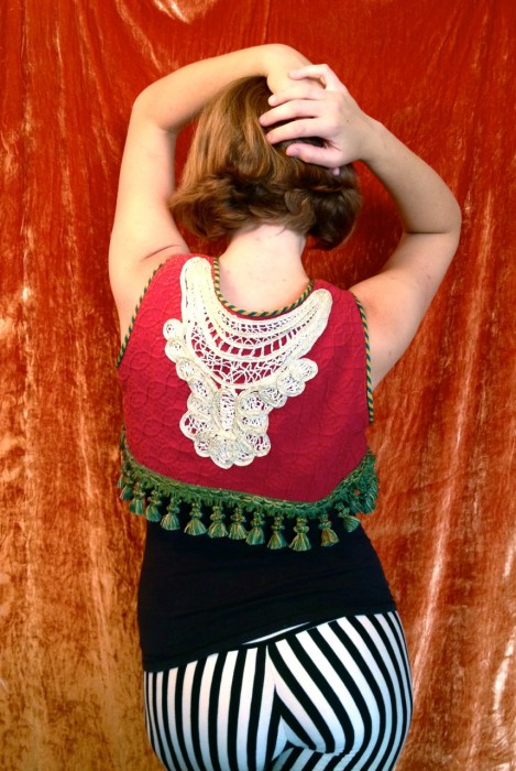 Reversible gypsy vest-lace detail