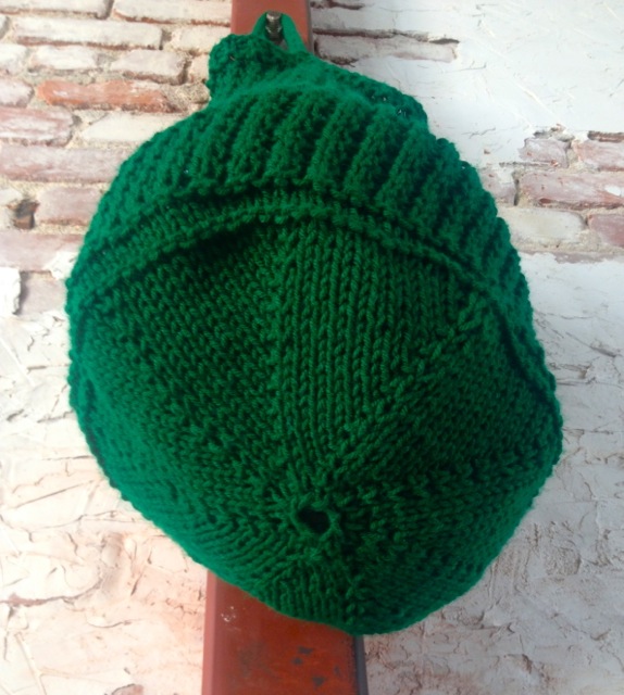 knit shopping bag, made by Julianne
